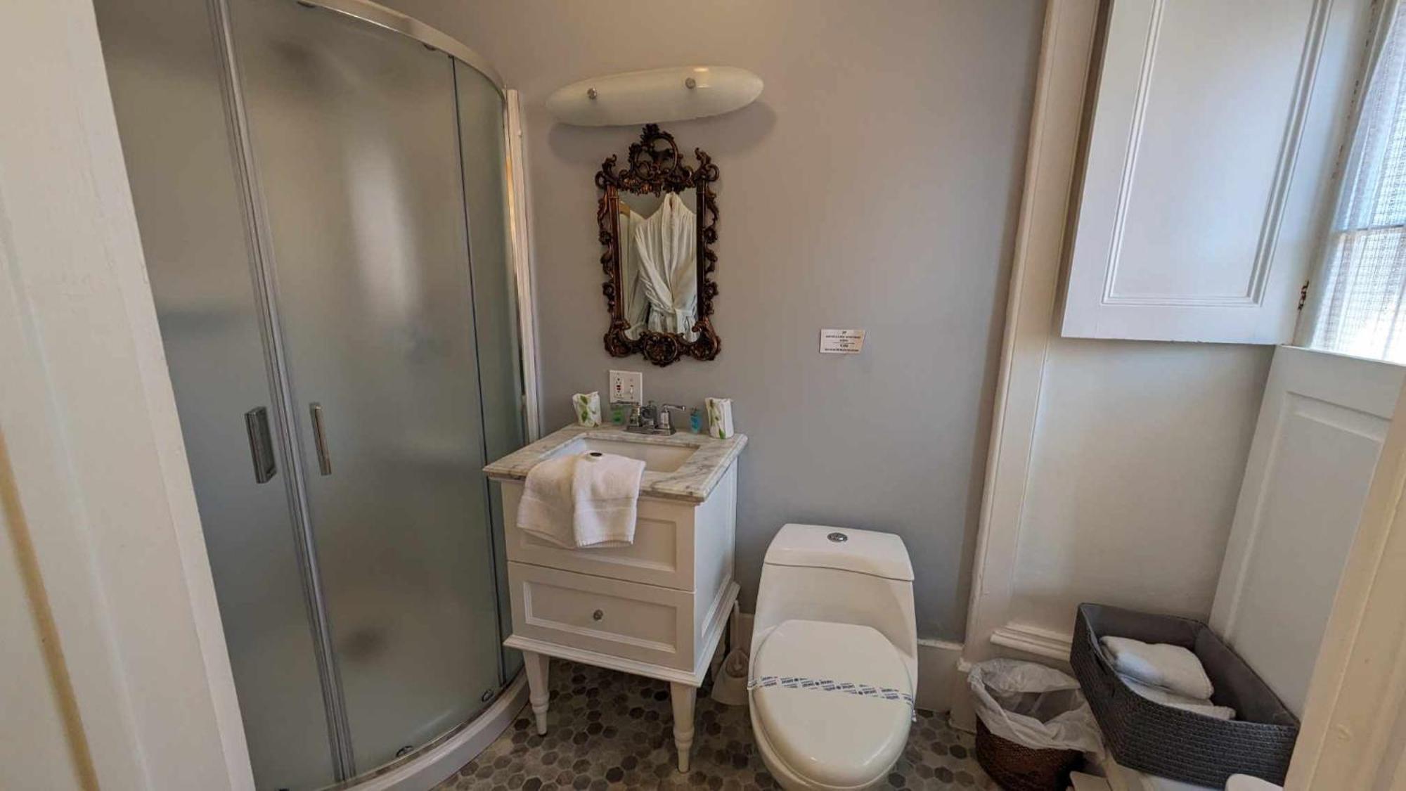 Hotel La Maison Rousseau Montmagny Zimmer foto